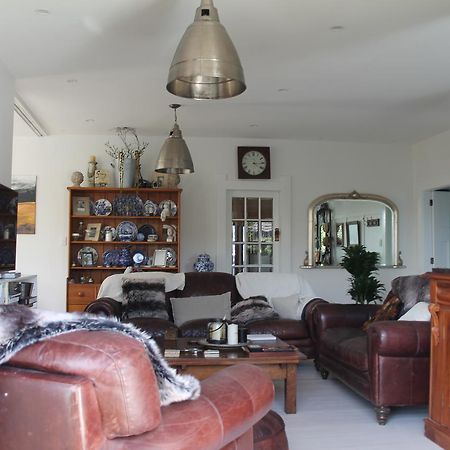 Beautiful Bungalow Cbd Blenheim Exteriör bild