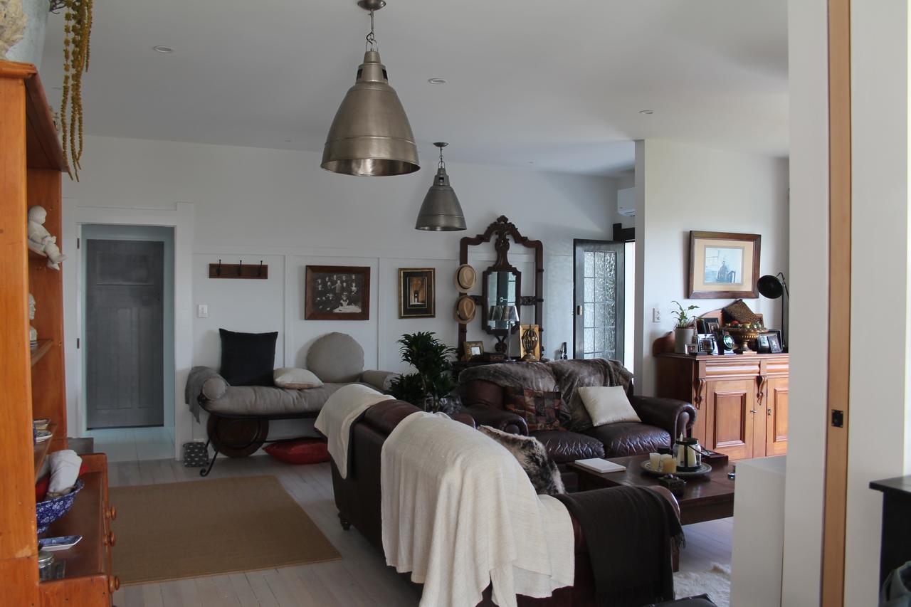 Beautiful Bungalow Cbd Blenheim Exteriör bild