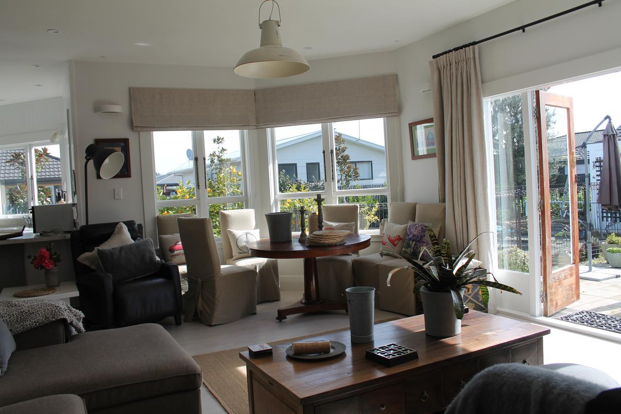 Beautiful Bungalow Cbd Blenheim Exteriör bild